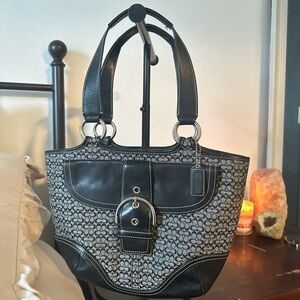Vtg COACH #7081 Soho Signature Mini C Black Leather Gray/Black Jacquard Purse